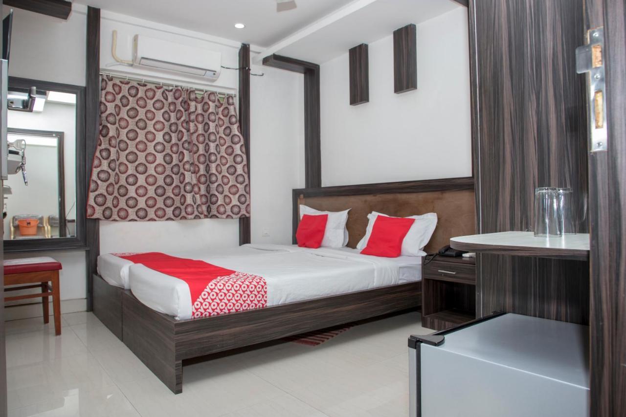 Oyo 11346 Hotel Tazz Odisha 布巴内什瓦尔 外观 照片